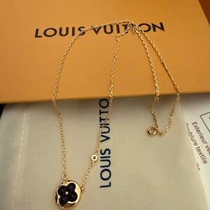 Gold metal Chain Necklace with Black Flower Motif